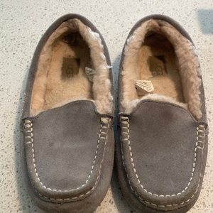 Ugg slippers